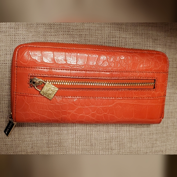 Anne Klein zippered wallet, orange with gold zippers and embellishment lock. - Picture 4 of 15